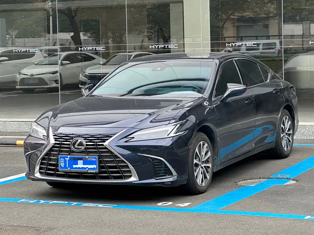 Lexus ES 2025 200 Premium Edition купить на сайте DeffCars