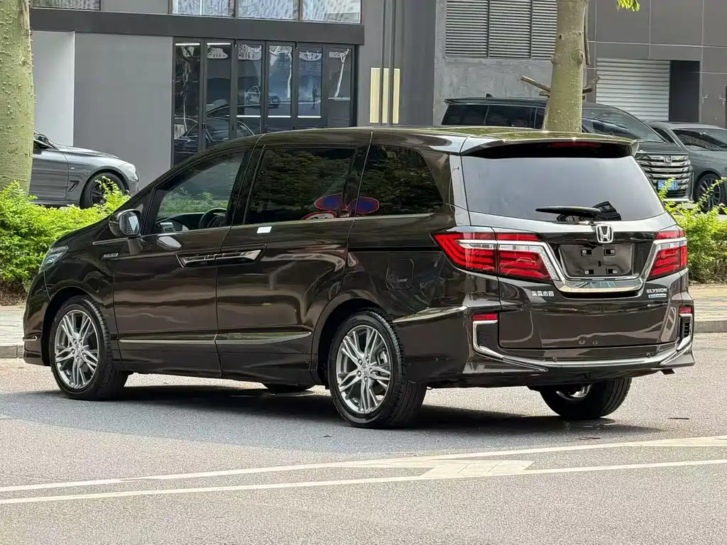 Alison 2019 2.0L Hybrid Extreme Edition купить на сайте DeffCars