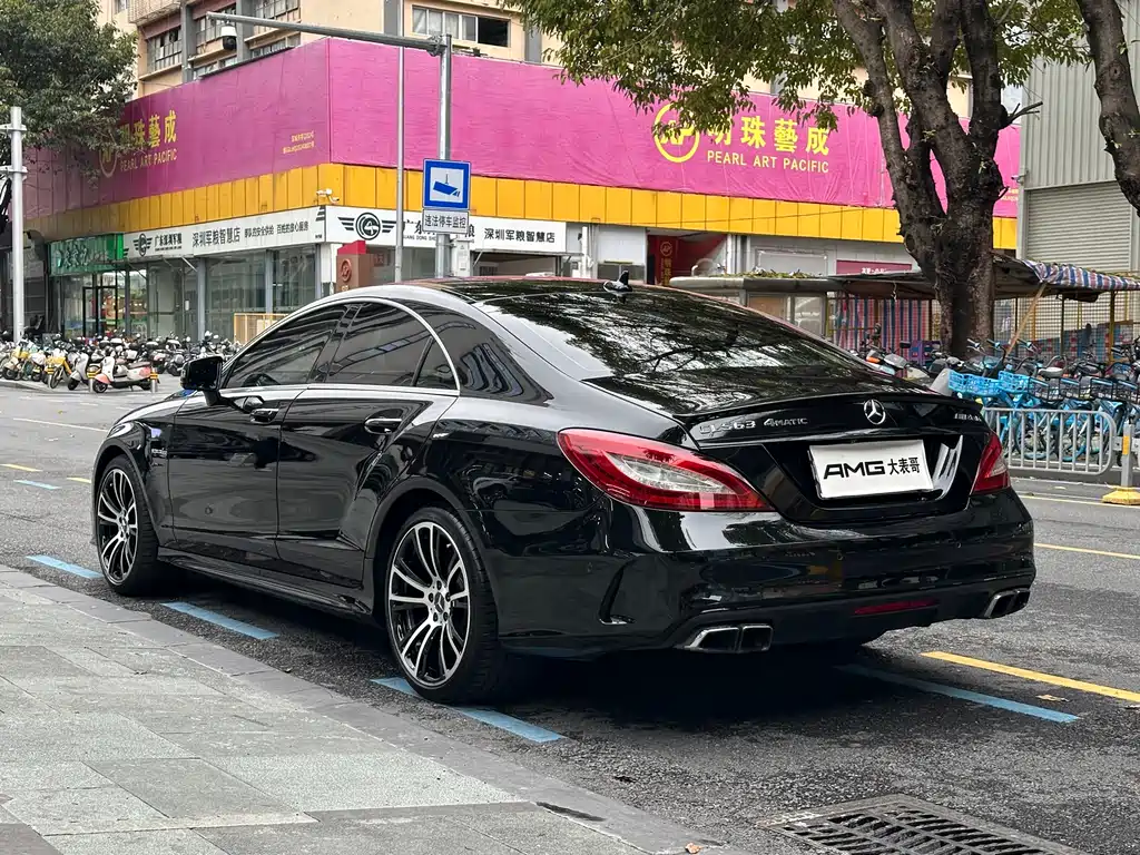 Mercedes-Benz CLS AMG 2015 AMG CLS 63 4MATIC купить на сайте DeffCars