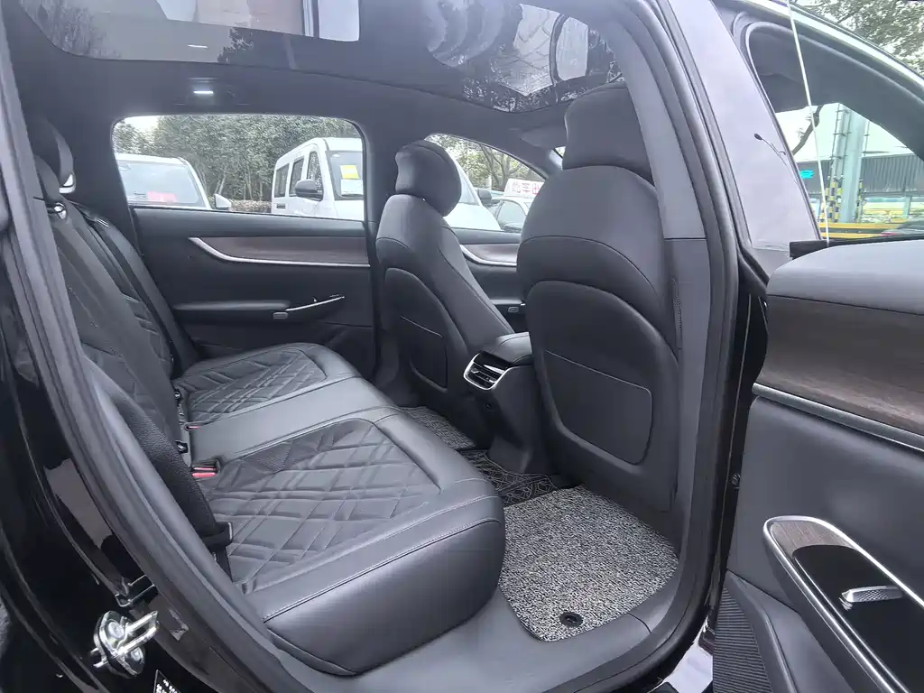 Changan Qiyuan A07 2024 Pure Electric True Fragrance Edition 515 Premium Type купить на сайте DeffCars