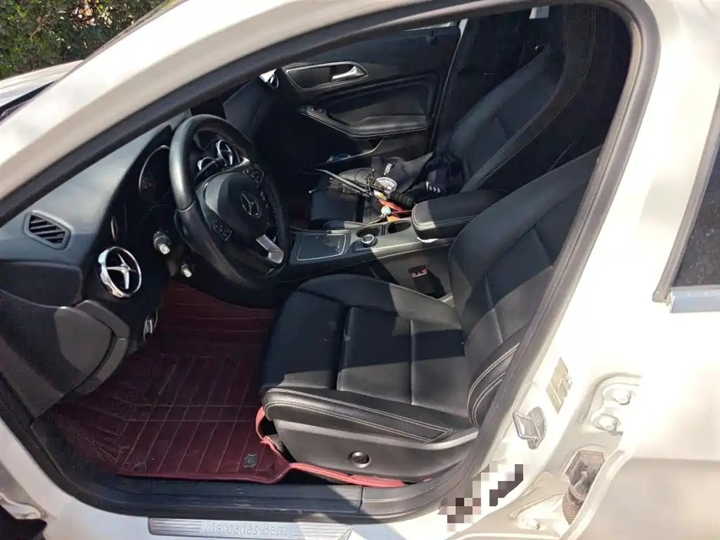 Mercedes-Benz GLA 2018 GLA 200 Dynamic купить на сайте DeffCars