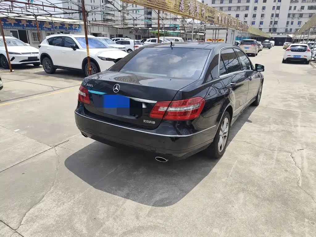 Mercedes E-Class 2010 E300L Fashion Edition купить на сайте DeffCars