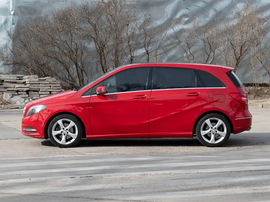 Mercedes-Benz B-Class 2012 B 200 купить на сайте DeffCars