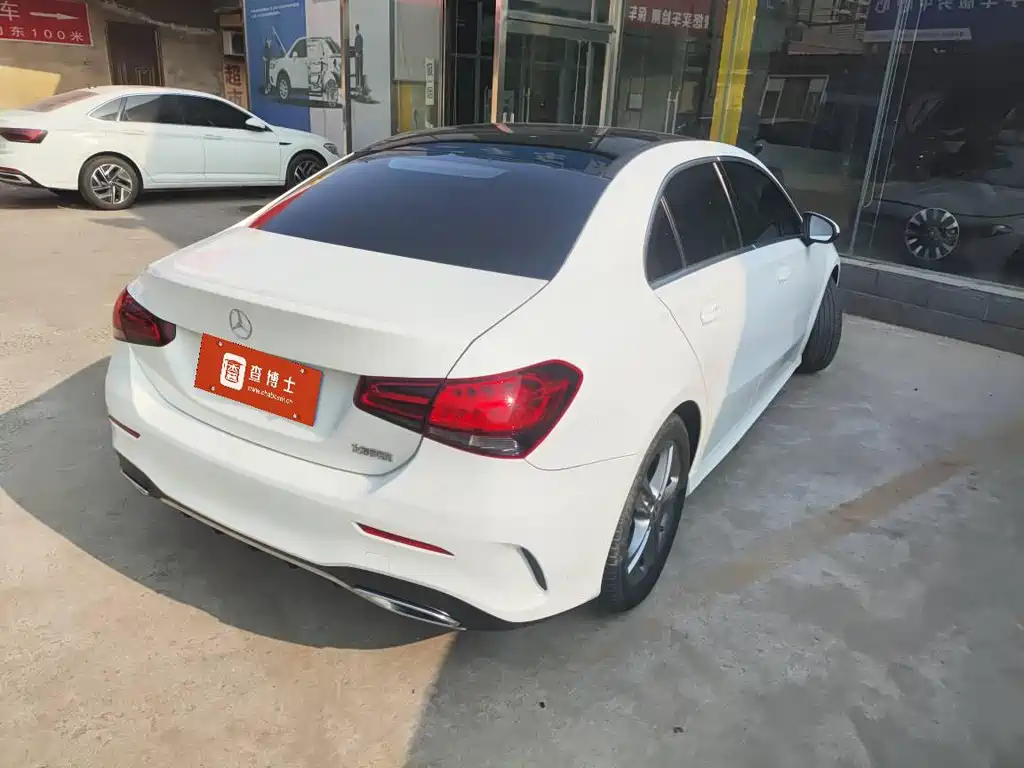 Mercedes-Benz A-Class 2022 A 180 L Sports Sedan купить на сайте DeffCars