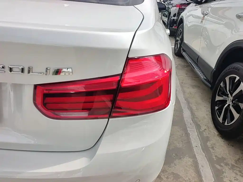BMW 3 Series 2019 320Li Fashion Model купить на сайте DeffCars