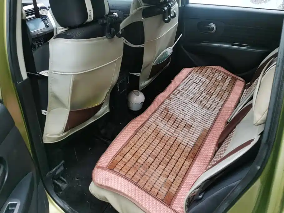Liwei 2013 Jingrui 1.6XV CVT Deluxe Edition купить на сайте DeffCars