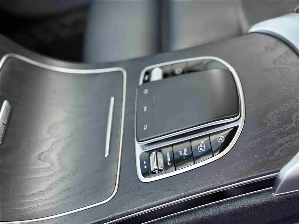Mercedes-Benz C-Class 2021 C 260 L Sports Star Collection Edition купить на сайте DeffCars