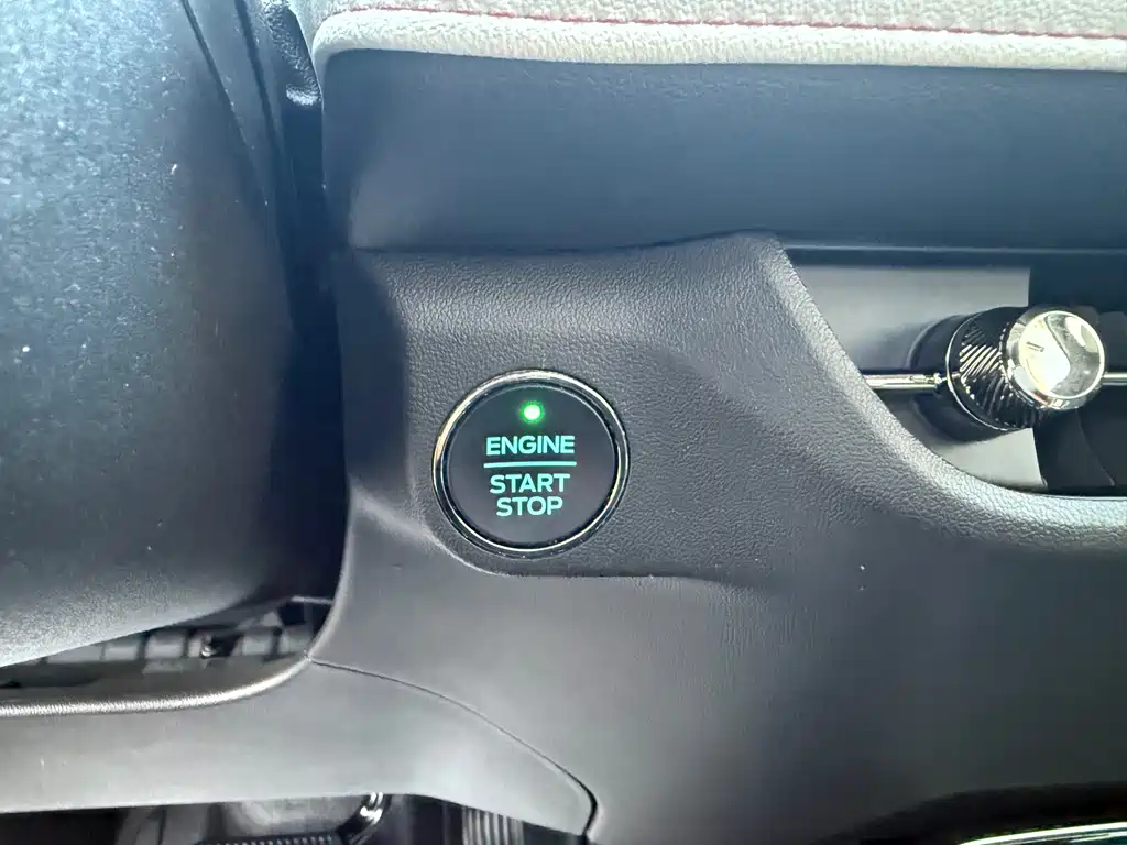 Mondeo 2023 EcoBoost 245 Luxury купить на сайте DeffCars