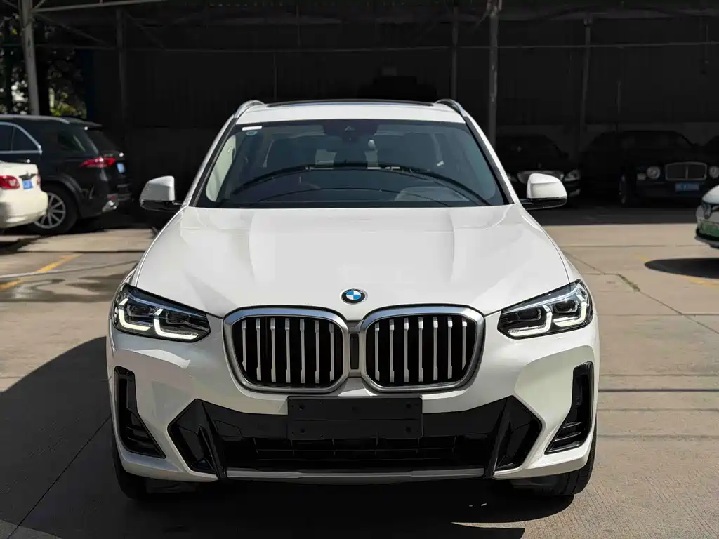 BMW X3 2022 facelift xDrive25i M sports package купить на сайте DeffCars