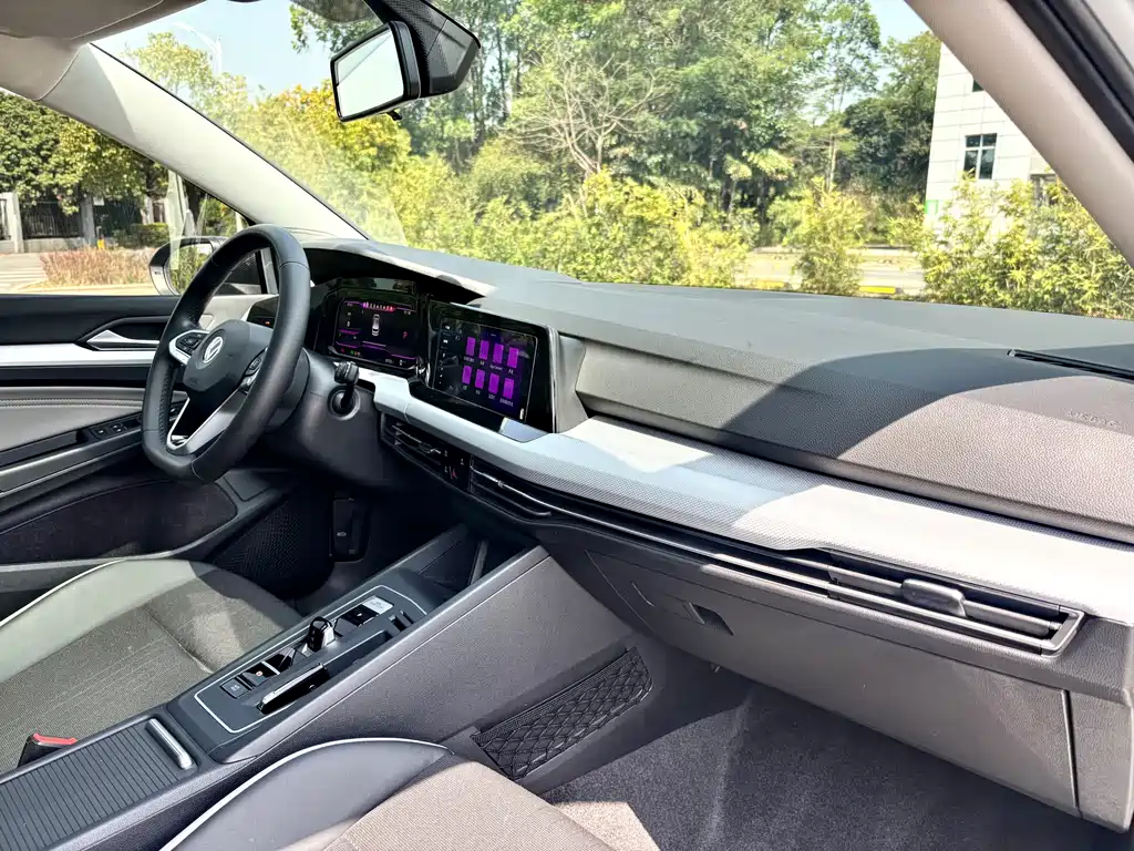 Golf 2023 280TSI DSG Pro купить на сайте DeffCars