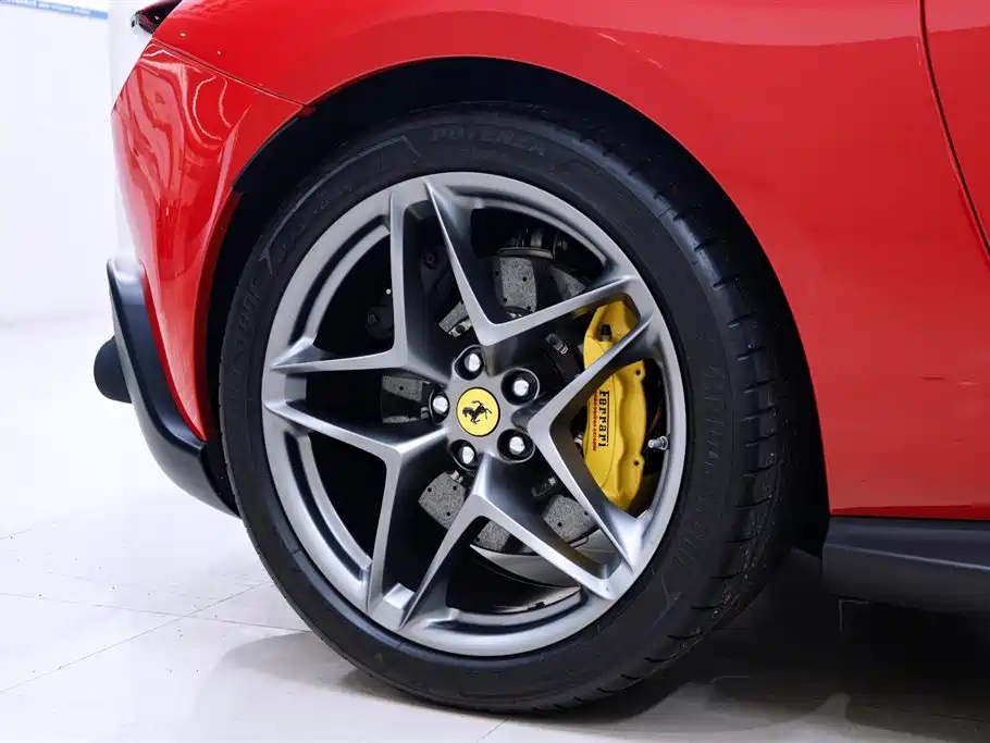 Roma 2020 3.9T V8 купить на сайте DeffCars
