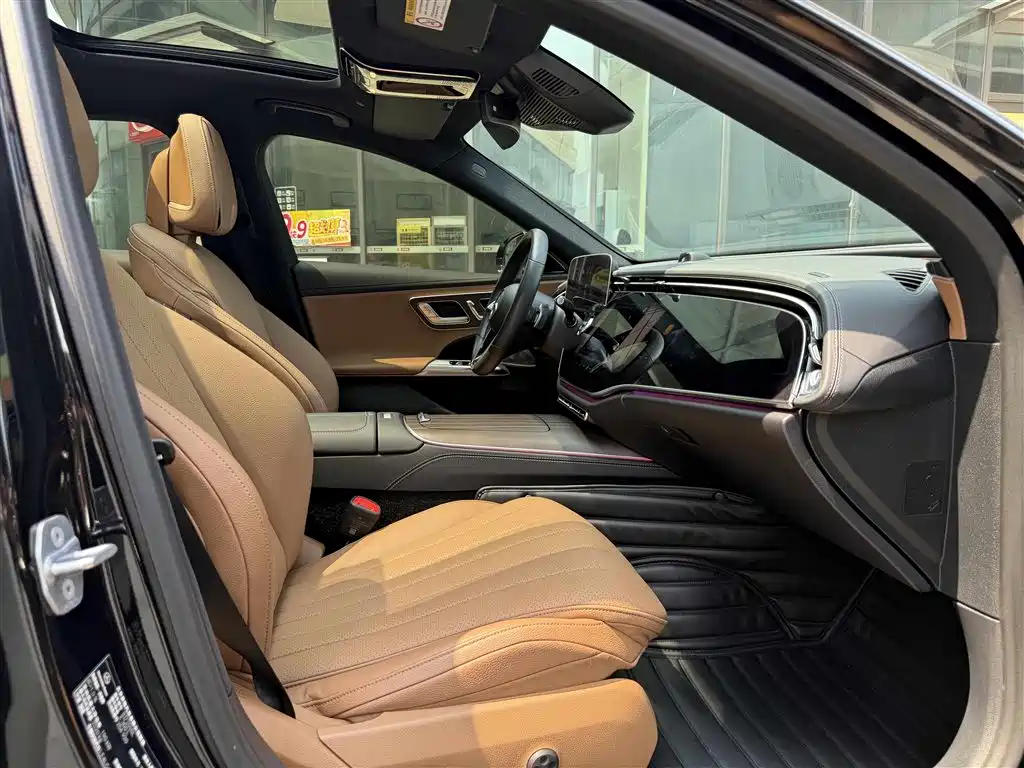 Mercedes-Benz E-Class 2024 E 300 L Luxury Model купить на сайте DeffCars