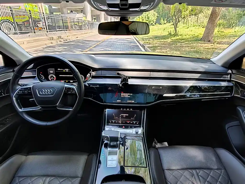 Audi A8 2021 A8L 50 TFSI quattro comfort type купить на сайте DeffCars