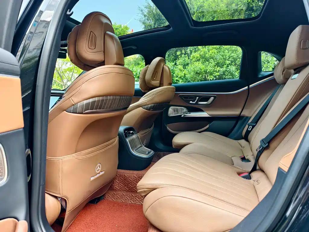 Mercedes-Benz E-Class 2025 E 300 L Luxury Model купить на сайте DeffCars