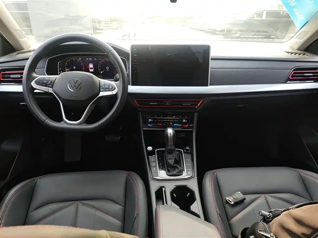 Lavida 2024 300TSI DSG Starry Sky Leading Edition купить на сайте DeffCars