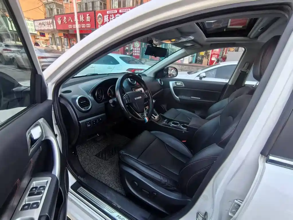 Haval H6 2017 Classic Edition 1.5T Automatic Two-wheel Drive Elite купить на сайте DeffCars