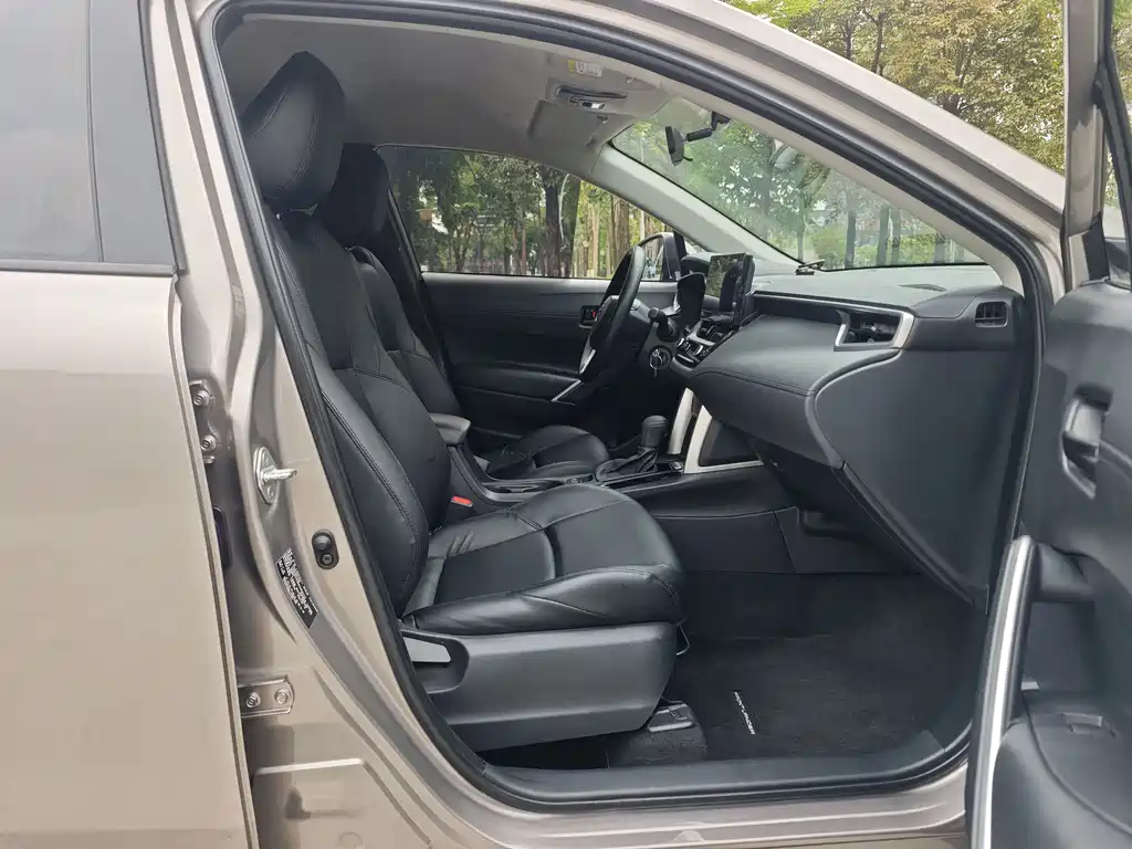 Fenglanda 2023 2.0L CVT Elite Edition купить на сайте DeffCars