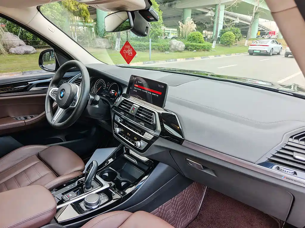 BMW X3 2018 xDrive28i M Sports Package National VI купить на сайте DeffCars