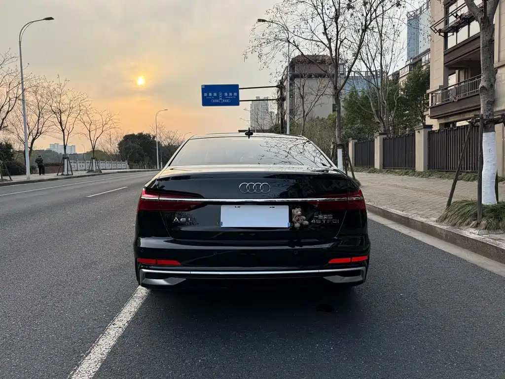 Audi A6L 2020 45 TFSI Premium Dynamic Model купить на сайте DeffCars
