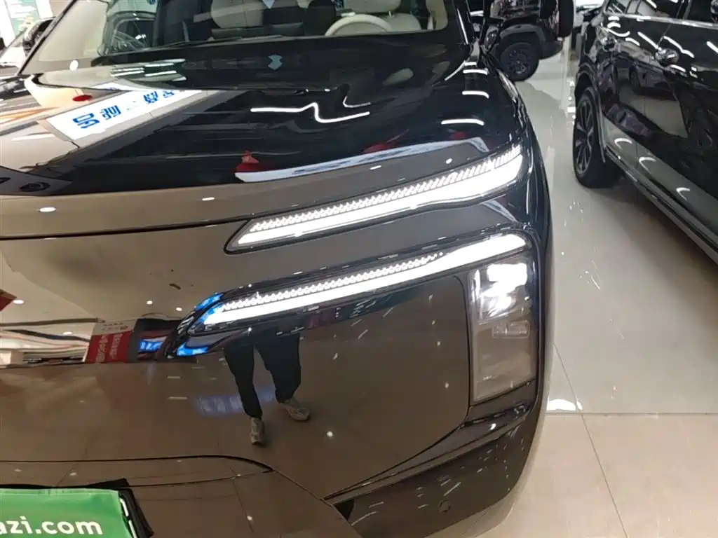 Denza N8L 2025 flagship model купить на сайте DeffCars