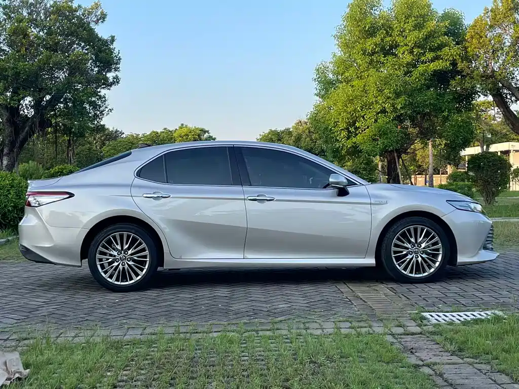 Camry 2019 Shuangqing 2.5HG Deluxe Edition National V купить на сайте DeffCars