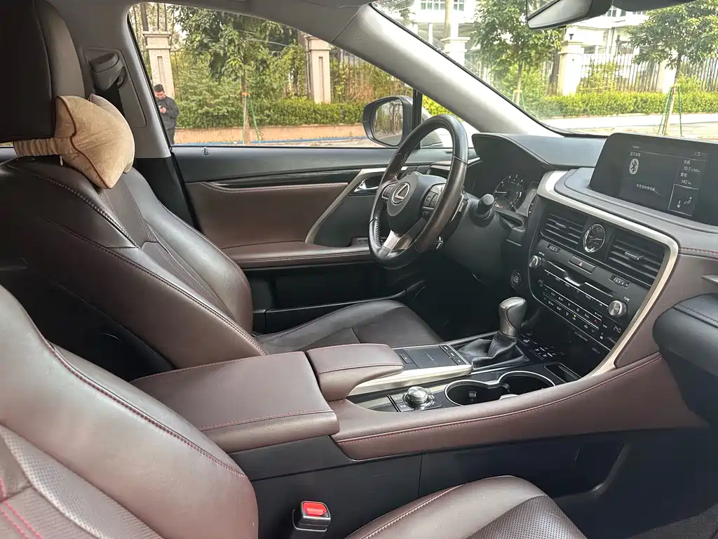 Lexus RX 2020 facelift 300 four-wheel drive elegant version купить на сайте DeffCars