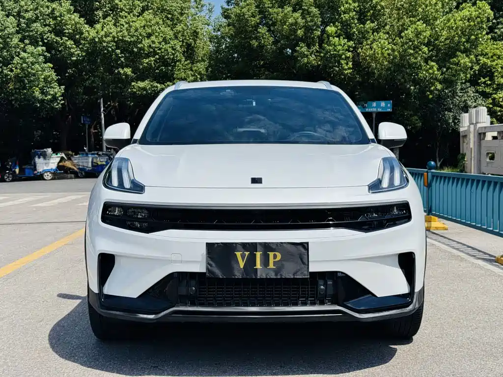 Lynk & Co 06 2023 Remix 1.5T Pro купить на сайте DeffCars