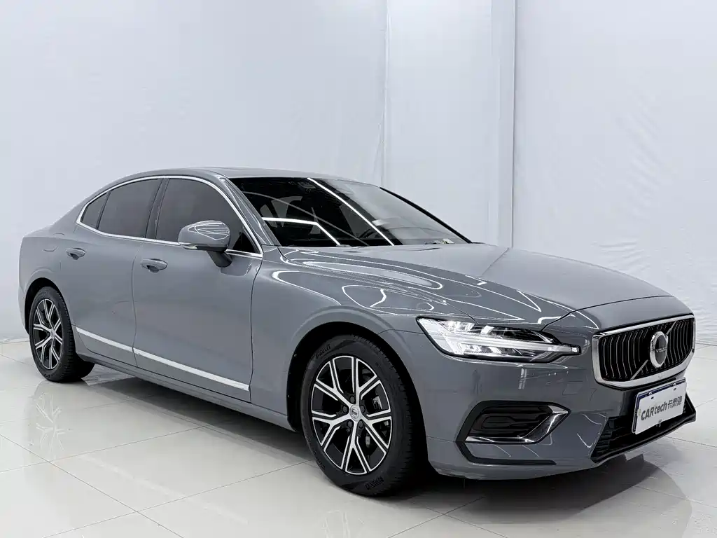 Volvo S60 2023 B4 Zhiyi Luxury Edition купить на сайте DeffCars