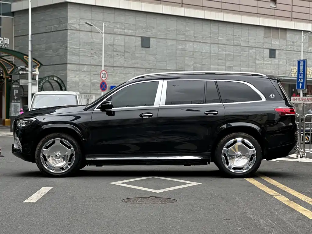 Maybach GLS 2022 GLS 480 4MATIC купить на сайте DeffCars