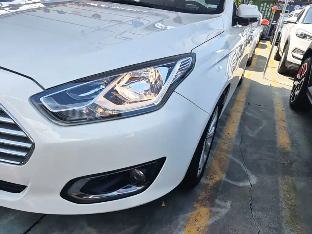 Forex 2015 1.5L automatic fashion model купить на сайте DeffCars