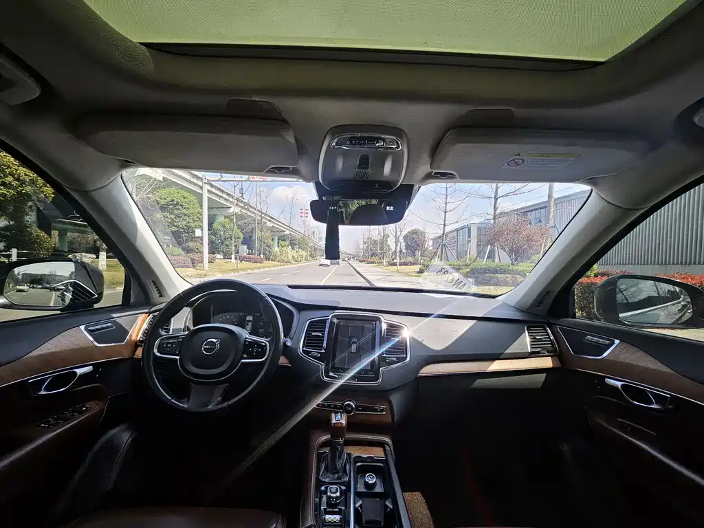 Volvo XC90 2018 T6 Zhiya Edition 7 seats купить на сайте DeffCars