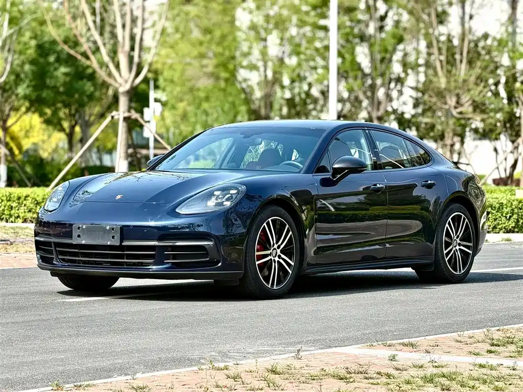 Panamera 2017 Panamera 3.0T купить на сайте DeffCars