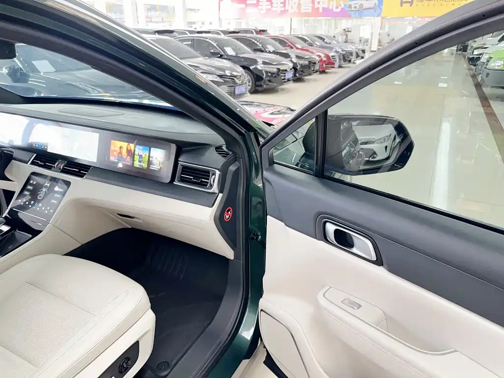 Ideal ONE 2021 extended range 6-seater version купить на сайте DeffCars