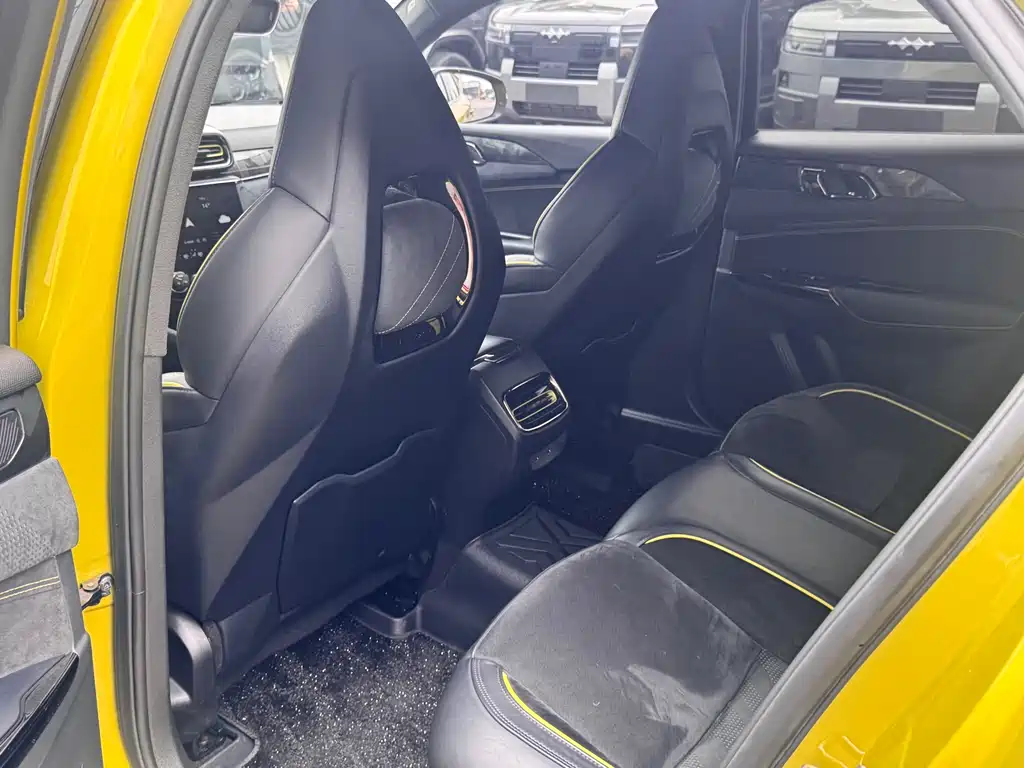 Lynk & Co 03 2019 03+ 2.0TD Automatic Wind Control Edition купить на сайте DeffCars