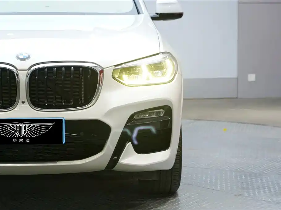 BMW X3 2018 xDrive30i Leading M Sports Package National V купить на сайте DeffCars