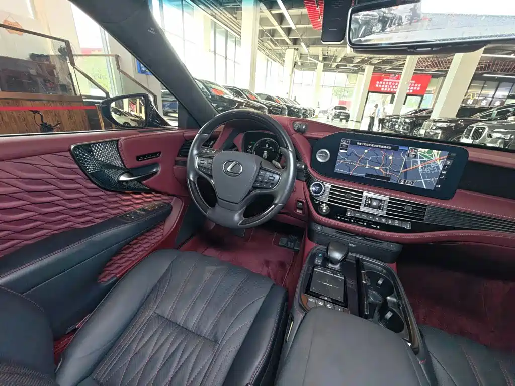 Lexus LS 2021 500h Executive Edition купить на сайте DeffCars