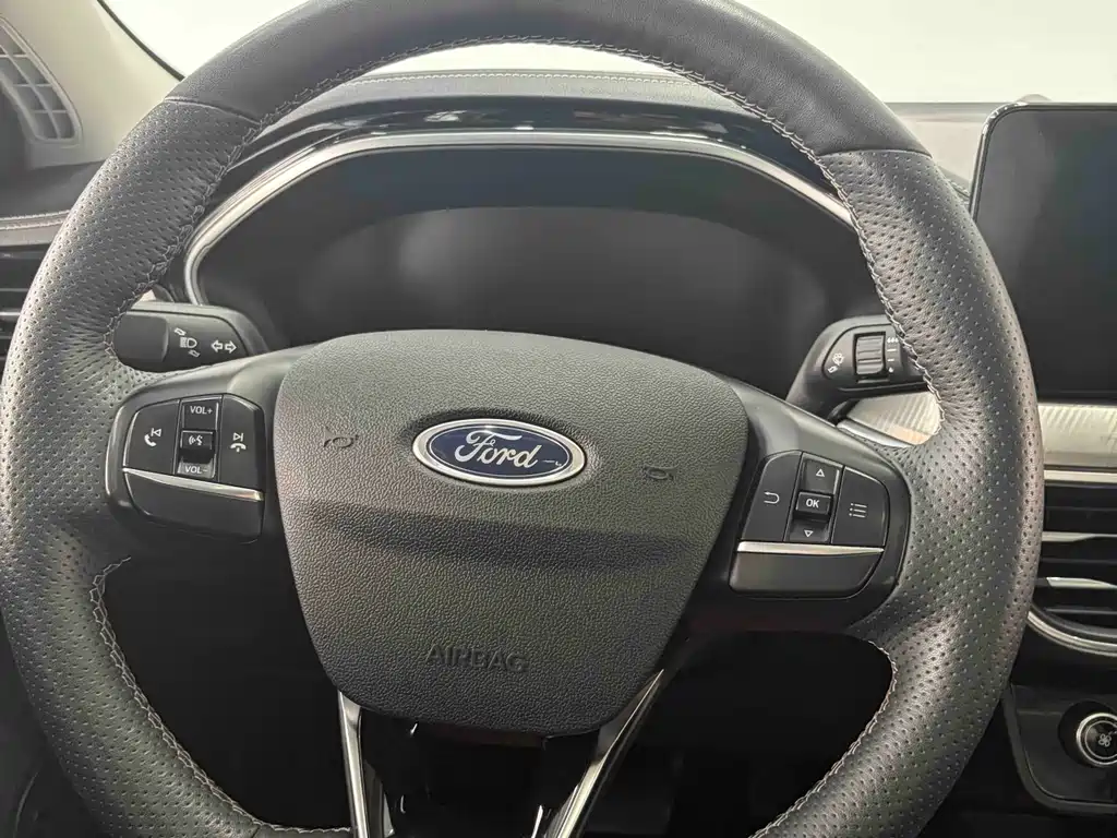 Focus 2021 Sedan EcoBoost 180 Automatic NeochaEDGE купить на сайте DeffCars
