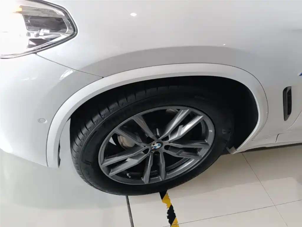 BMW X3 2021 facelift xDrive28i M sports package купить на сайте DeffCars