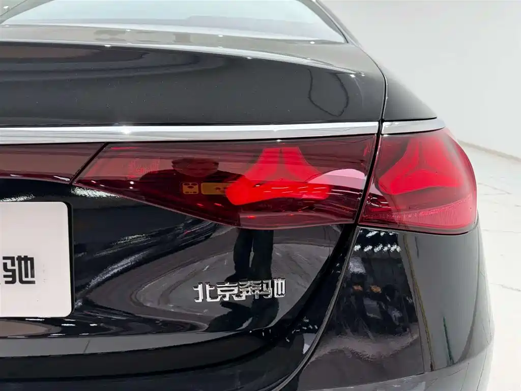 Mercedes-Benz E-Class 2024 E 260 L купить на сайте DeffCars