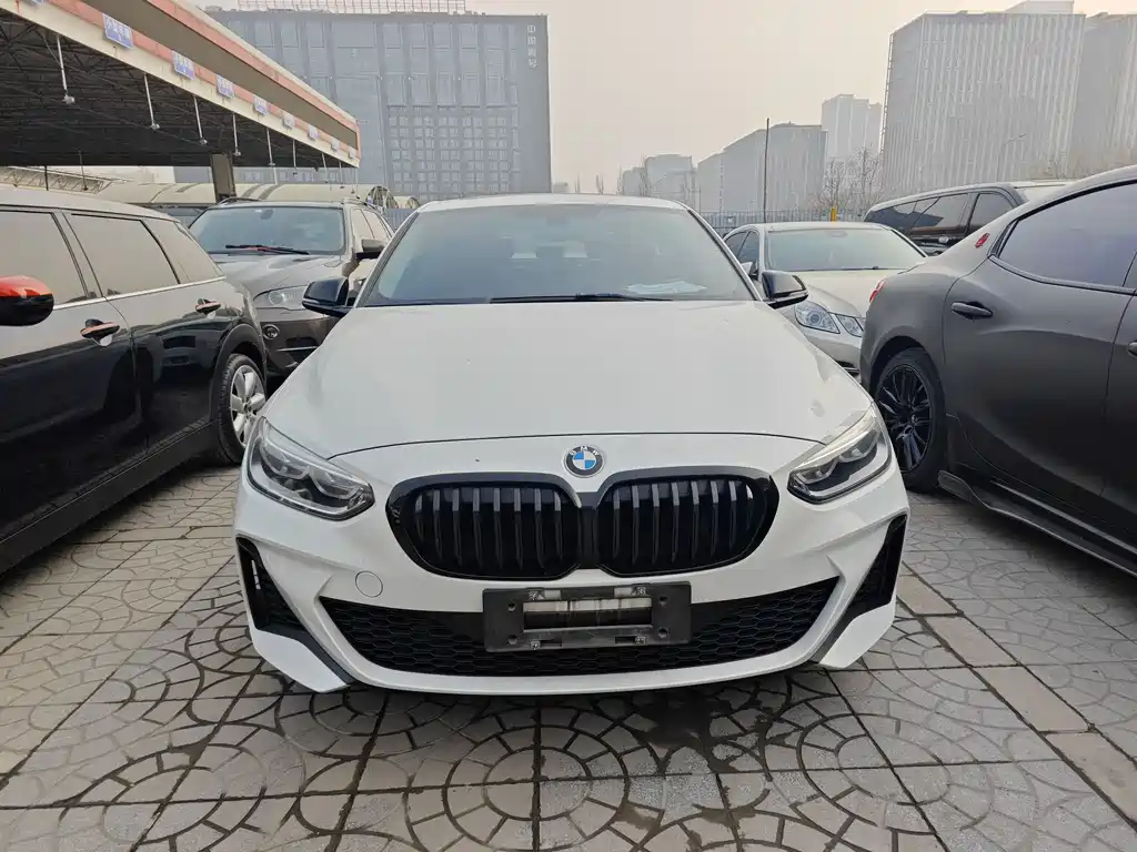 BMW 1 Series 2021 facelift 125i M Sports Night Edition купить на сайте DeffCars