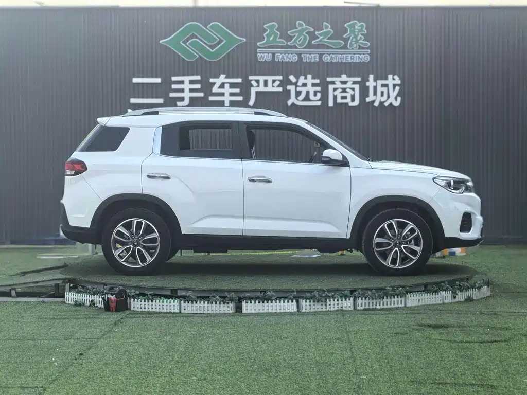 Beijing Hyundai ix35 2020 2.0L automatic two-wheel drive Zhiyong·Enjoy Edition купить на сайте DeffCars