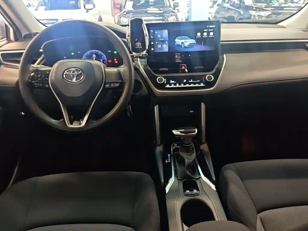 Fenglanda 2023 2.0L CVT Elite Edition купить на сайте DeffCars