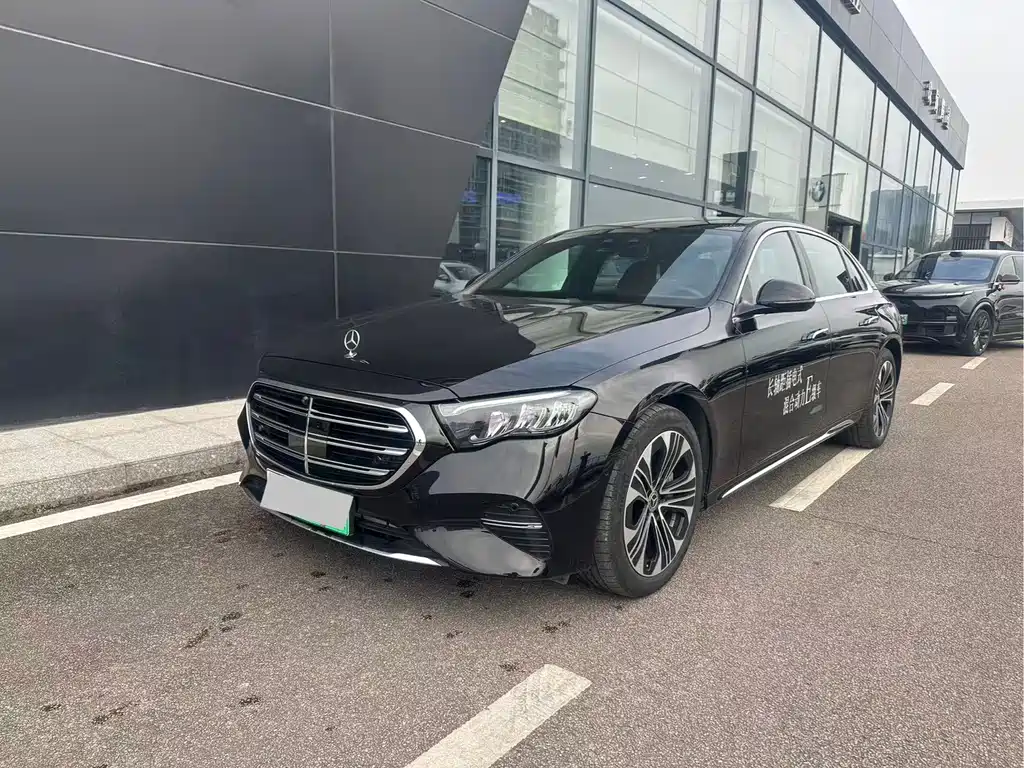 Mercedes-Benz E-Class New Energy 2024 E 350 e L plug-in hybrid sedan купить на сайте DeffCars