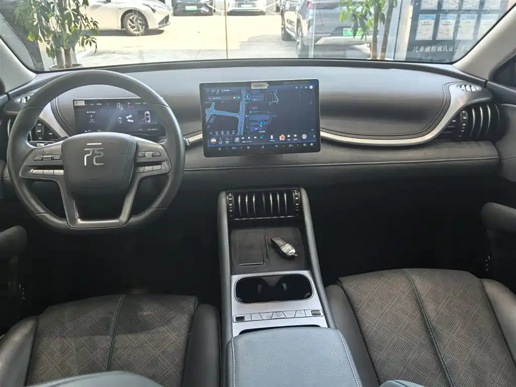 Yuan PLUS 2025 smart driving version 510KM transcendent model купить на сайте DeffCars