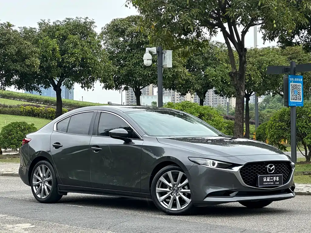 Mazda3 Angkesela 2020 2.0L automatic luxury version купить на сайте DeffCars