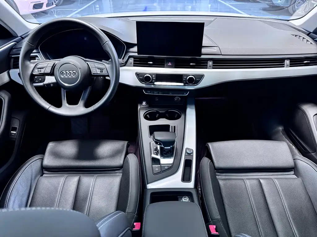 Audi A4L 2024 40 TFSI Fashionable and Dynamic купить на сайте DeffCars