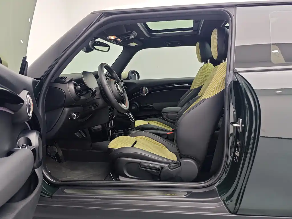 MINI 2022 2.0T COOPER S Obsessive Special Edition купить на сайте DeffCars