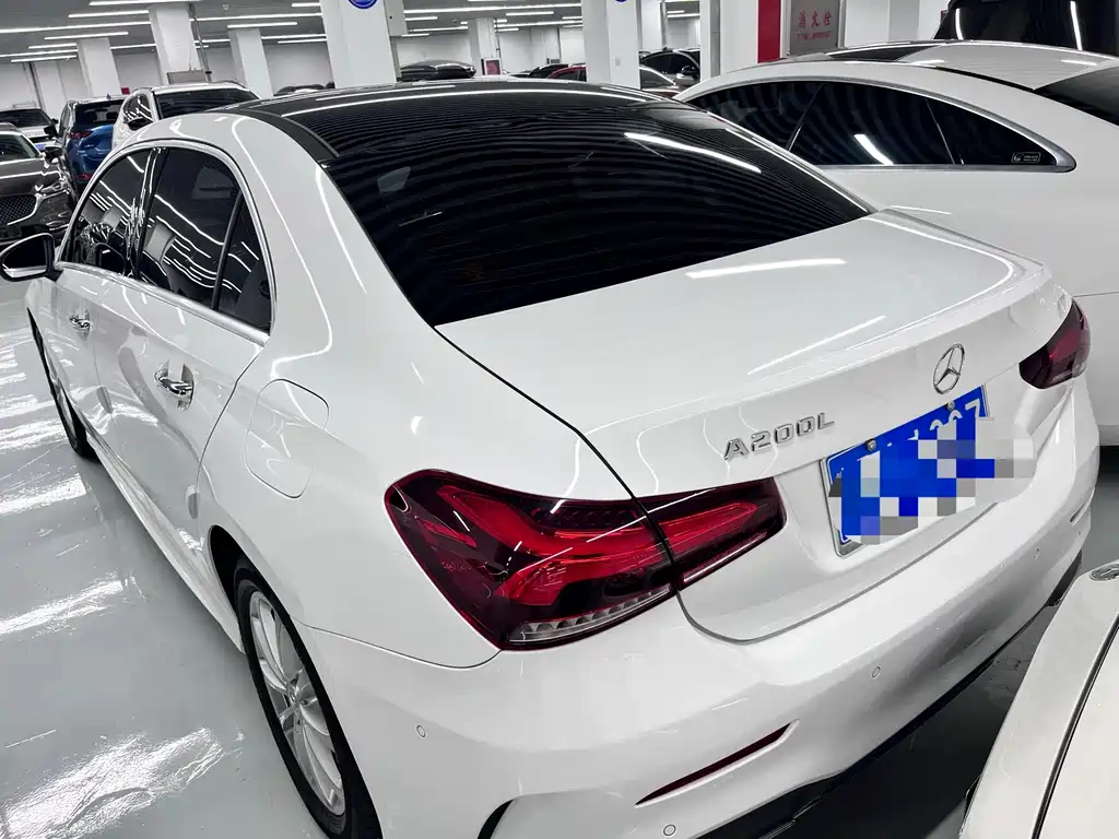 Mercedes-Benz A-Class 2021 A 200 L Sports Sedan Fashionable купить на сайте DeffCars