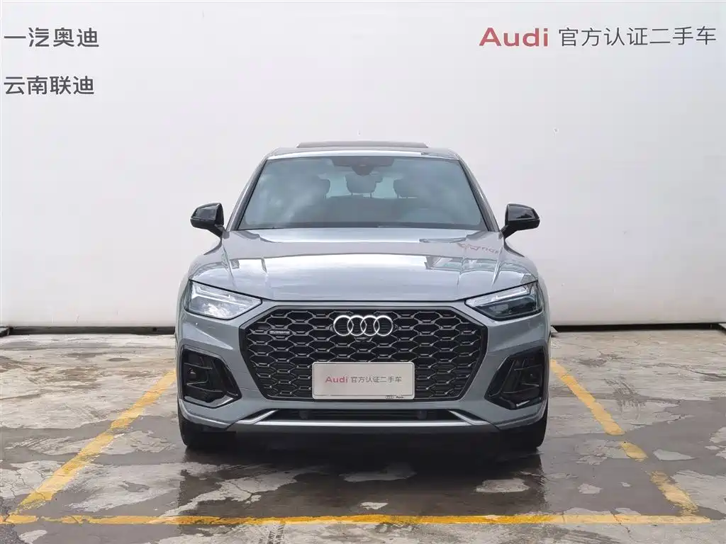 Audi Q5L Sportback 2021 40 TFSI luxury model купить на сайте DeffCars