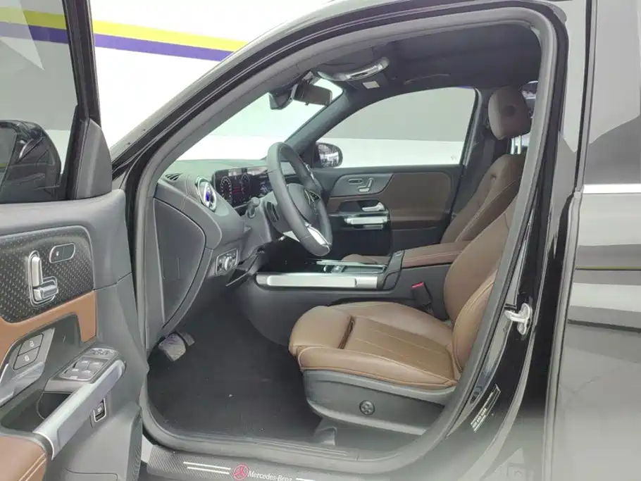 Mercedes-Benz GLB 2024 facelift GLB 220 fashion model купить на сайте DeffCars